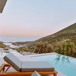 Luxury Theros With Private Pools Villa *