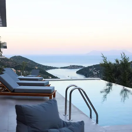 ヴィラ Luxury Theros With Private Pools