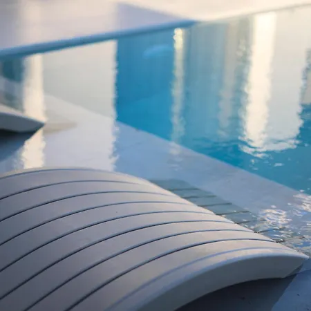 Luxury Theros With Private Pools Villa *